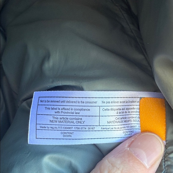 Lucy Puffer Vest with Zipper Pockets - Picture 6 of 6